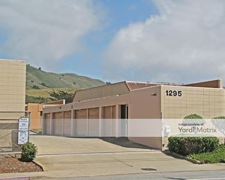 Photo 2 of Pacific Self Storage - 1295 Palmetto Avenue, Pacifica, CA