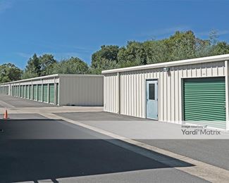 Photo 4 of Self Storage of Windsor - 10090 Old Redwood Hwy, Windsor, CA
