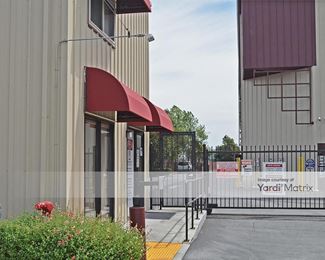 Photo 3 of Security Public Storage - 110 East 25th Avenue, San Mateo, CA