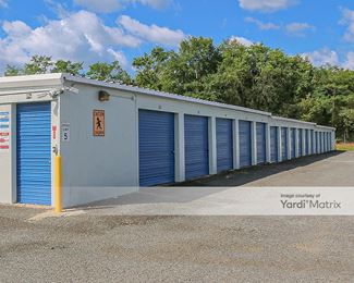 Photo 3 of Storage Wise Self Storage - 6558 Commerce Court, Warrenton, VA