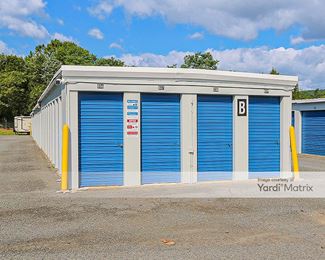 Photo 4 of Storage Wise Self Storage - 6558 Commerce Court, Warrenton, VA