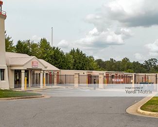 Photo 4 of Public Storage - 47038 Harry Byrd Hwy, Sterling, VA