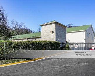 Photo 2 of CubeSmart Self Storage - 3100 Holly Hill Road, Alexandria, VA