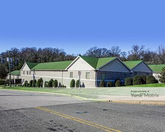 Photo 3 of CubeSmart Self Storage - 3100 Holly Hill Road, Alexandria, VA