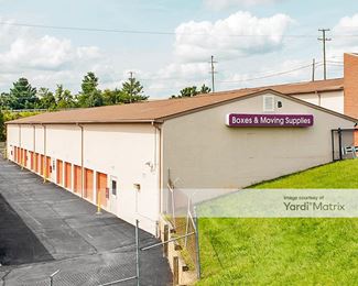 Photo 2 of Public Storage - 11 Lawson Road SE, Leesburg, VA