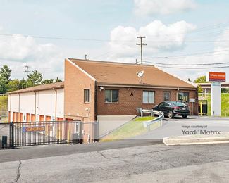 Photo 4 of Public Storage - 11 Lawson Road SE, Leesburg, VA
