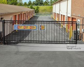 Photo 6 of Public Storage - 11 Lawson Road SE, Leesburg, VA