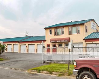 Photo 2 of Self Storage Plus - 5 Douglas Court, Sterling, VA