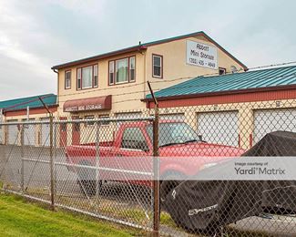 Photo 5 of Self Storage Plus - 5 Douglas Court, Sterling, VA