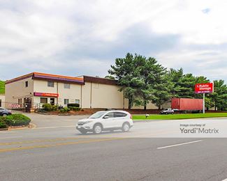 Photo 2 of Public Storage - 9915 Richmond Hwy, Lorton, VA