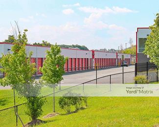 Photo 5 of Extra Space Storage - 11607 Nokesville Road, Bristow, VA