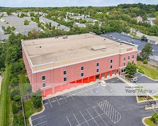 Photo 2 of Public Storage - 45980 Old Ox Road, Sterling, VA