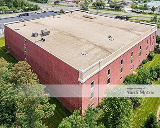 Photo 3 of Public Storage - 45980 Old Ox Road, Sterling, VA