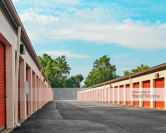 Photo 4 of Public Storage - 7901 Centreville Road, Manassas, VA