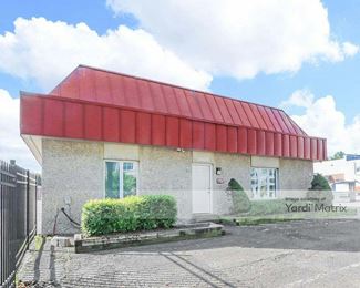 Photo 1 of Storage Rentals of America - 4900 Eisenhower Avenue, Alexandria, VA