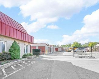 Photo 4 of Storage Rentals of America - 4900 Eisenhower Avenue, Alexandria, VA