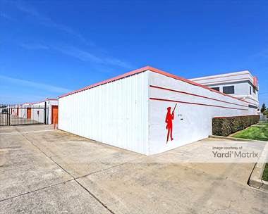 Storage Units for Rent available at 8666 West Stockton Blvd, Elk Grove, CA 95758