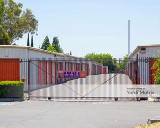 Photo 2 of Public Storage - 3300 Northgate Blvd, Sacramento, CA