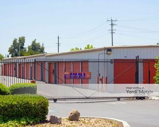 Photo 4 of Public Storage - 3300 Northgate Blvd, Sacramento, CA