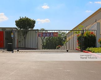 Photo 2 of Public Storage - 6041 Sunrise Vista Drive, Citrus Heights, CA