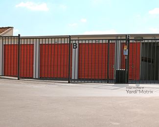 Photo 4 of Public Storage - 6041 Sunrise Vista Drive, Citrus Heights, CA