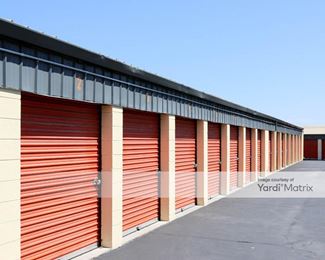 Photo 2 of Copper Knoll Mini-Storage - 11870 Kemper Road, Auburn, CA