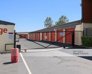Photo 4 of Copper Knoll Mini-Storage - 11870 Kemper Road, Auburn, CA