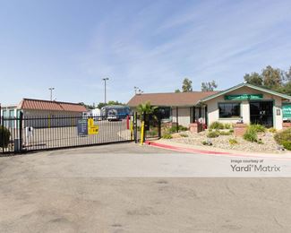 Photo 5 of Extra Space Storage - 100 Junction Blvd, Roseville, CA
