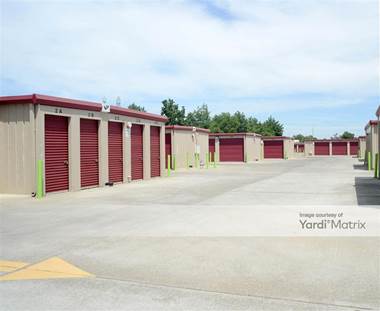 Storage Units for Rent available at 8870 Fruitridge Road, Sacramento, CA 95826
