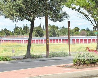 Photo 1 of iStorage - 11033 Folsom Blvd, Rancho Cordova, CA