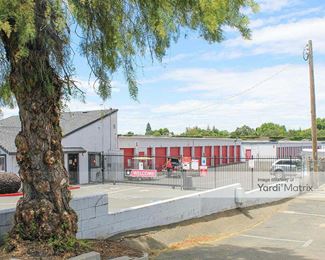 Photo 2 of iStorage - 11033 Folsom Blvd, Rancho Cordova, CA
