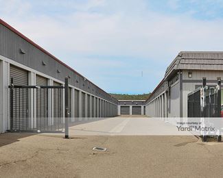 Photo 4 of Foothill MINI Storage - 3445 Coach Lane, Cameron Park, CA