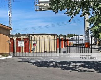 Photo 2 of AAA Self Storage - 226 Dr. Claassen Way, Woodland, CA
