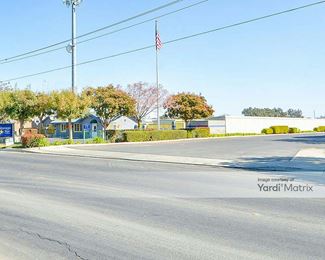 Photo 3 of Storage Star - 35 Matmor Road, Woodland, CA