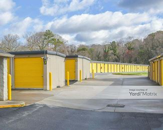 Photo 2 of Extra Space Storage - 4427 Tilly Mill Road, Doraville, GA