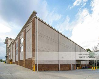 Photo 3 of Extra Space Storage - 4601 South Cobb Drive SE, Smyrna, GA