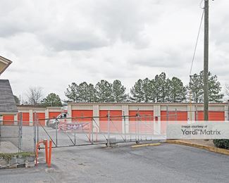 Photo 4 of Public Storage - 3679 McElroy Road, Doraville, GA