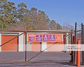 Photo 3 of Public Storage - 2940 North Decatur Road, Decatur, GA