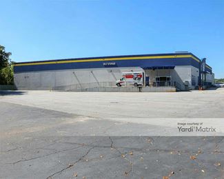 Photo 3 of SecurCare Self Storage - 3031 East Ponce de Leon Avenue, Decatur, GA
