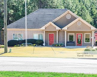 Photo 3 of Midgard Self Storage - 130 Peachtree Industrial Blvd, Sugar Hill, GA