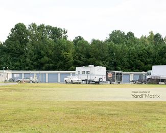 Photo 3 of KO Storage - 74 Oak Street, Hampton, GA