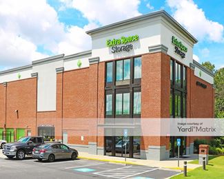 Photo 2 of Extra Space Storage - 3357 Breckinridge Blvd, Duluth, GA