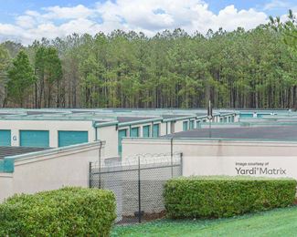 Photo 2 of Extra Space Storage - 105 Mansell Place, Roswell, GA