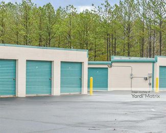 Photo 3 of Extra Space Storage - 105 Mansell Place, Roswell, GA