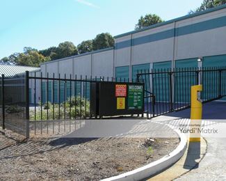 Photo 2 of Extra Space Storage - 8115 Roswell Road, Atlanta, GA