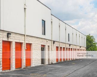 Photo 4 of Public Storage - 501 East Diamond Avenue, Gaithersburg, MD