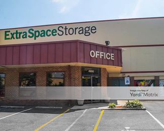 Photo 5 of Extra Space Storage - 4950 Nicholson Court, Kensington, MD