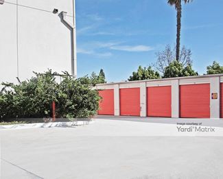 Photo 4 of Public Storage - 17300 Newhope Street, Fountain Valley, CA