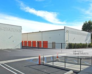 Photo 4 of Public Storage - 130 South Knott Avenue, Anaheim, CA