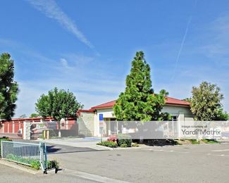 Photo 1 of Baker Fairview Self Storage - 2955 Fairview Road, Costa Mesa, CA